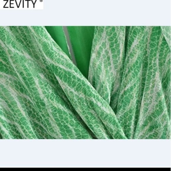 GREEN SNAKESKIN PRINT PRE FALL DRESS - Picture 3 of 9